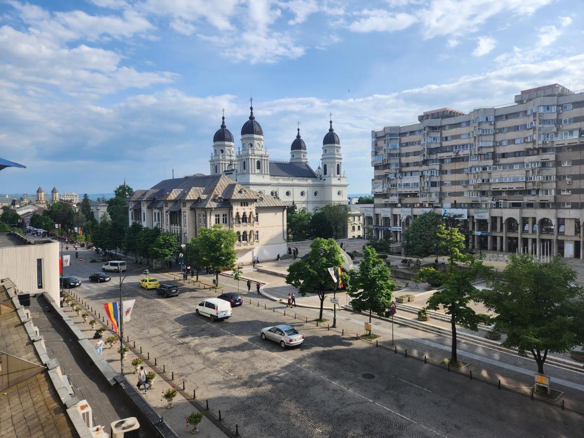 Stefan Cel Mare Boulevard Pedestrian Street Palas Ясси Екстер'єр фото